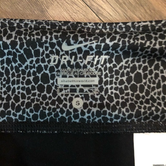 Nike Dri-Fit Athletic Leggings - Picture 5 of 10